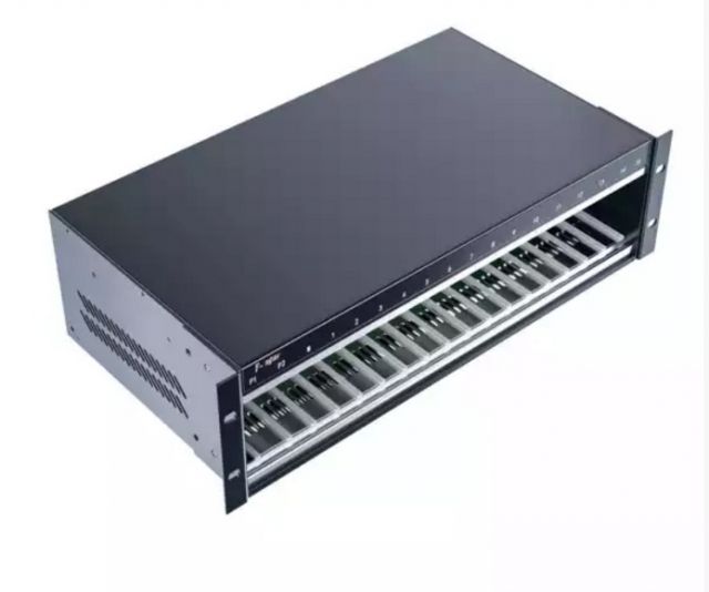 烽火電信級16槽卡式光纖收發(fā)器光電轉(zhuǎn)換器
